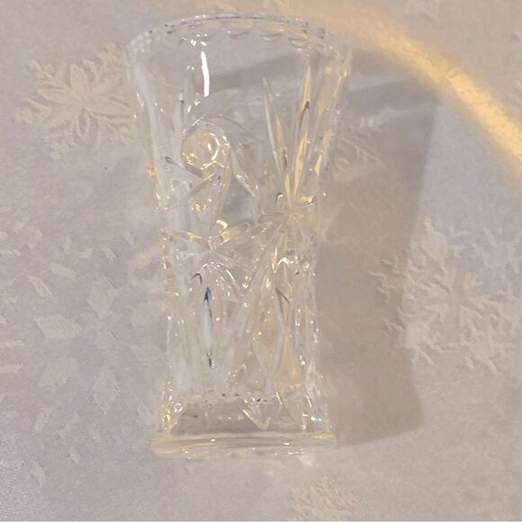 NWT Lenox Mini Crystal Bud Vase with Starburst Design 3” Gorgeous no chips - Picture 3 of 6